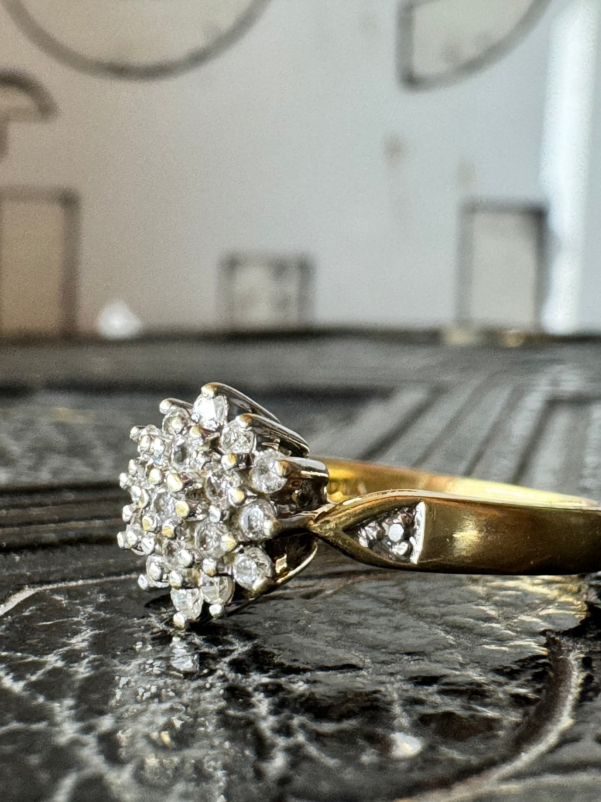 18ct Yellow Gold Diamond Cluster Ring