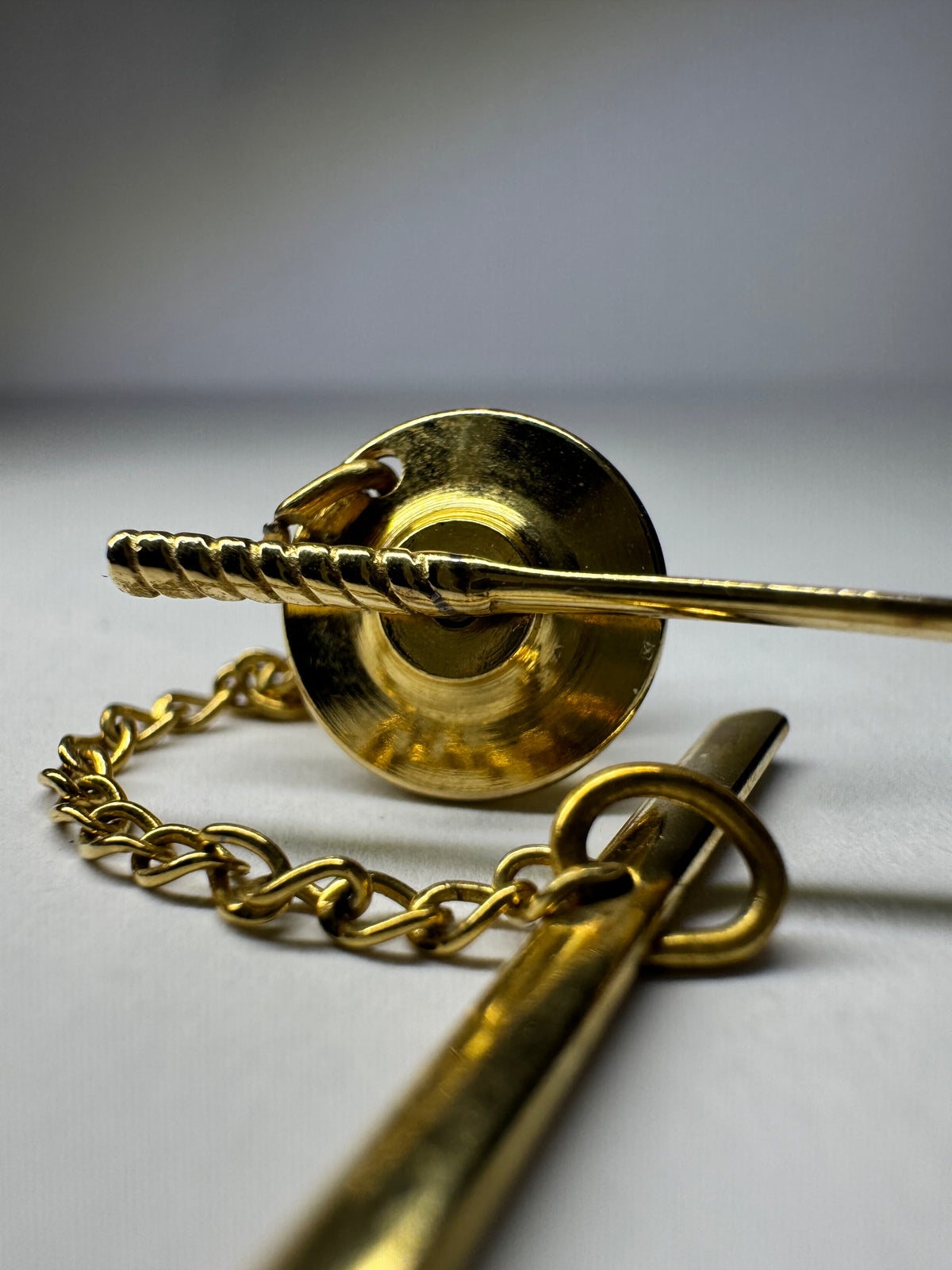 14ct Yellow Gold Diamond Golf Club Tie Pin