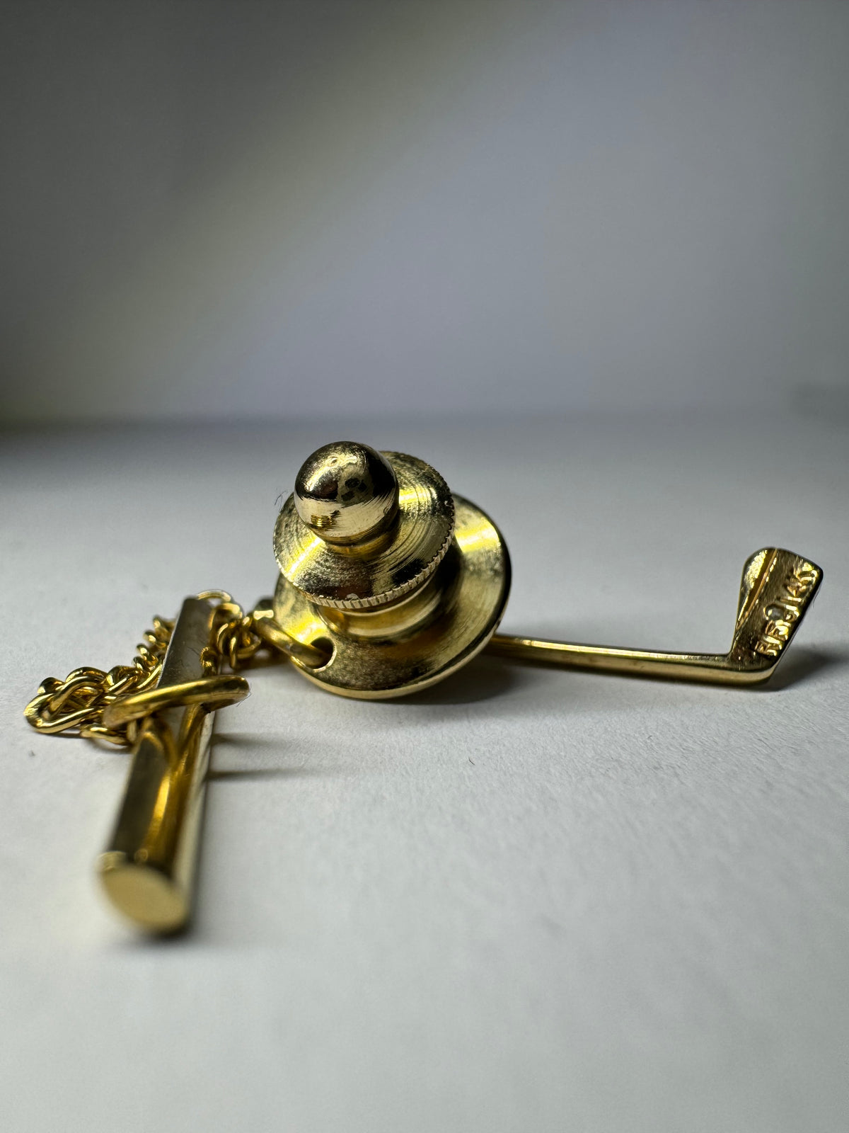 14ct Yellow Gold Diamond Golf Club Tie Pin