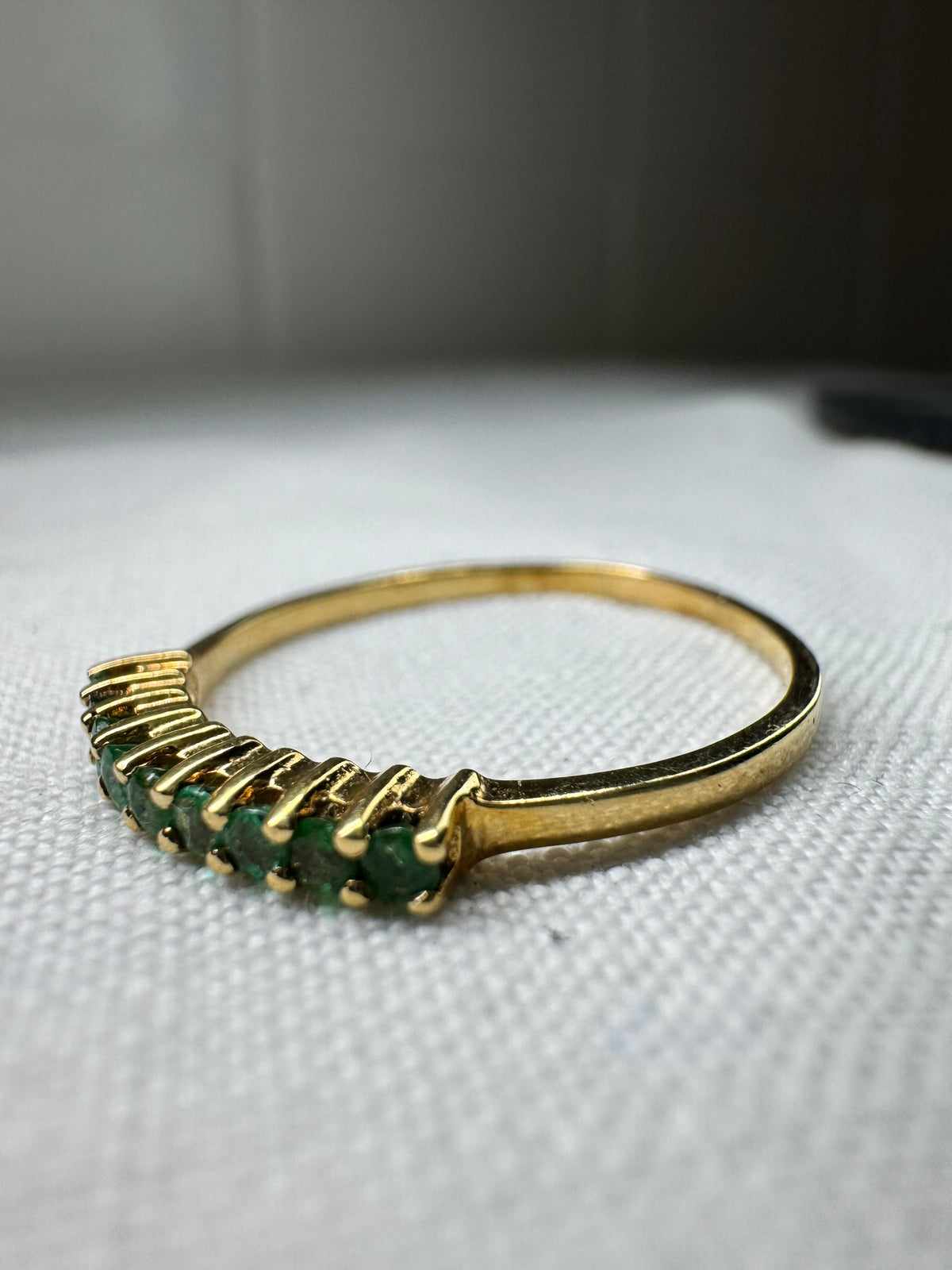 18ct Yellow Gold Emerald Eternity Ring