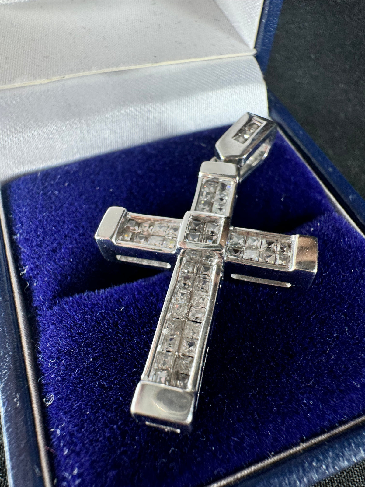 9ct White Gold Cubic Zirconia Cross