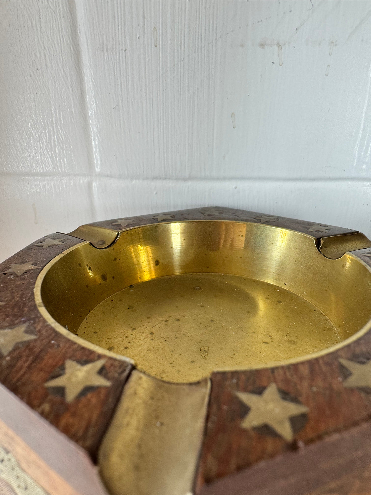 Vintage 10cm Teak Wood Brass Inlaid Elephant Stars 3 Smoker Ashtrays x2