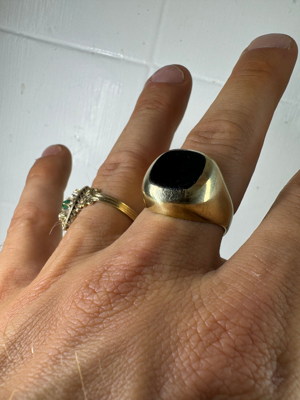 9ct Yellow Gold Onyx Ring