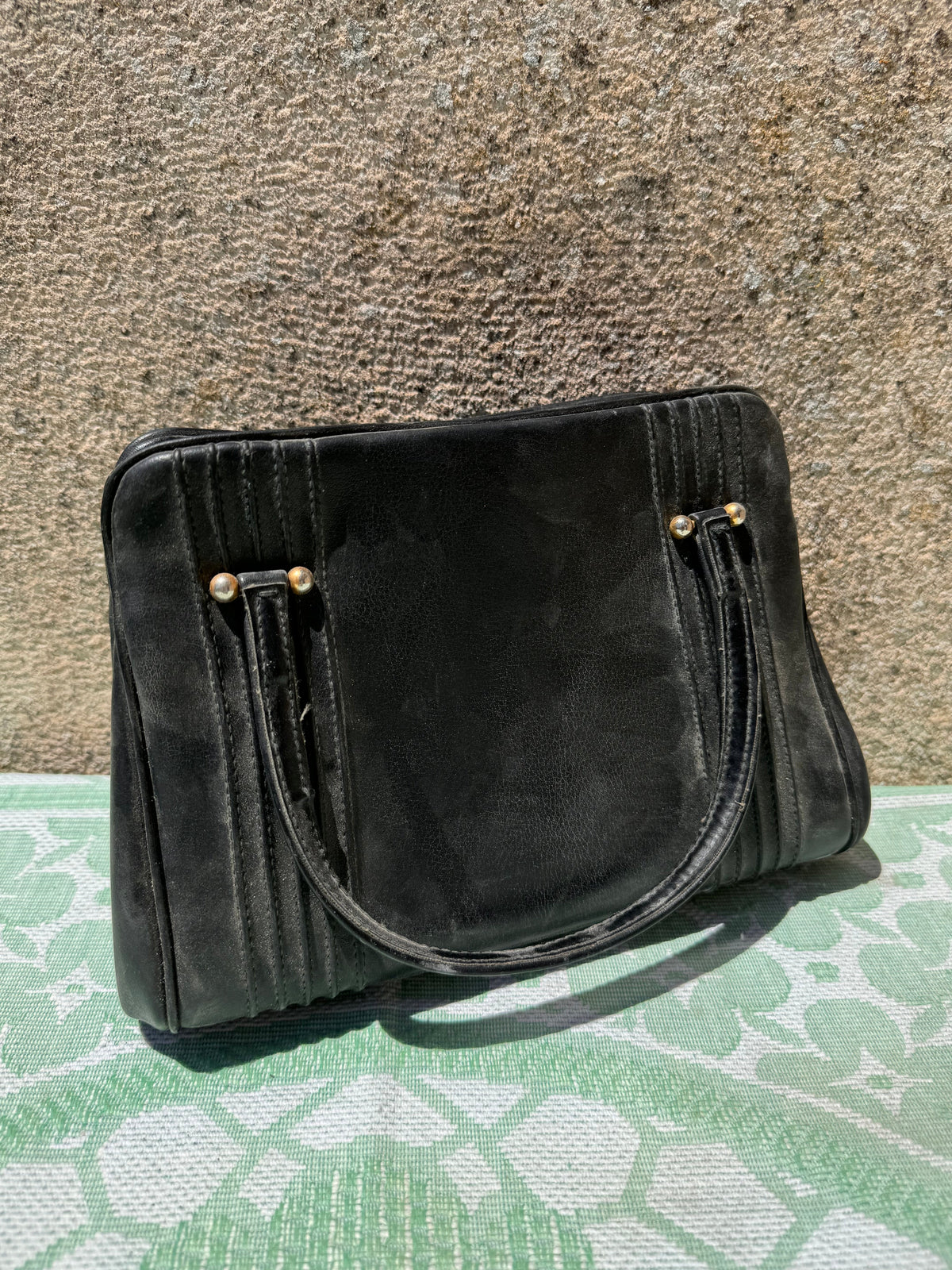 shopify auction